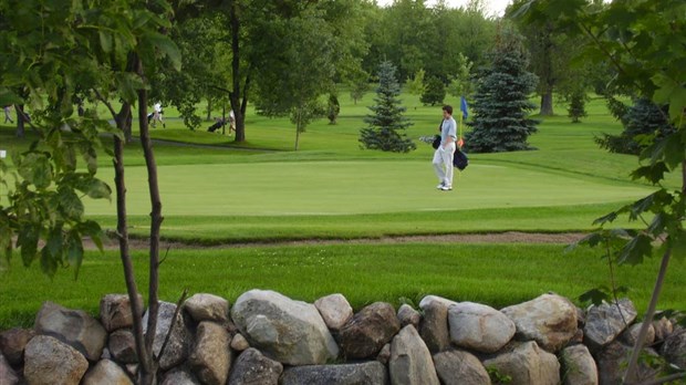 Le club de golf restera en place