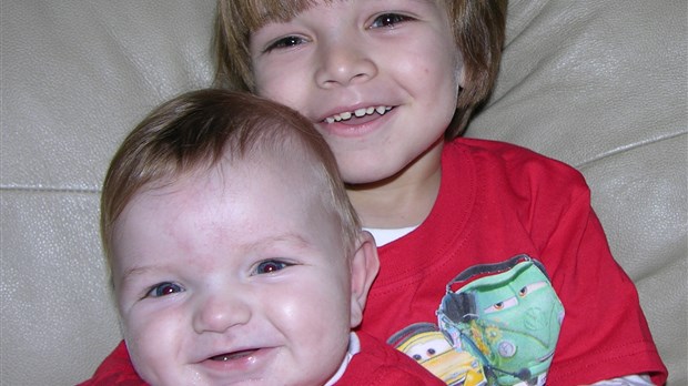 Maxime (3 ans) et Logan (7 mois) Dandurand, Marieville