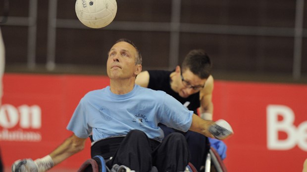 Le rugby en fauteuil roulant : une passion pour Daniel Paradis!