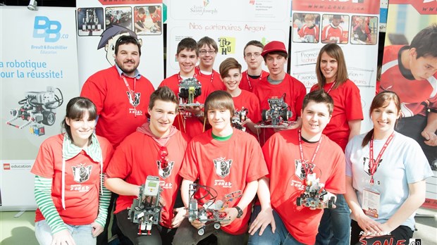 Des élèves d’ici se démarquent lors de la finale provinciale de robotique