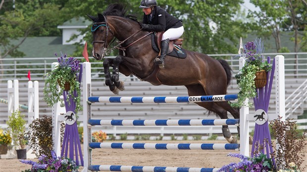 Cavalière de Carignan: Laurie Bucci brille