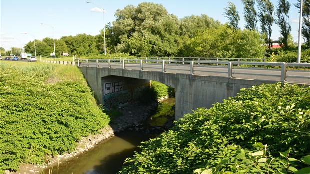 Nouveau pont sur la 112 à Marieville