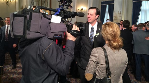 Le député de Chambly dénonce la nouvelle hausse tarifaire d'Hydro-Québec