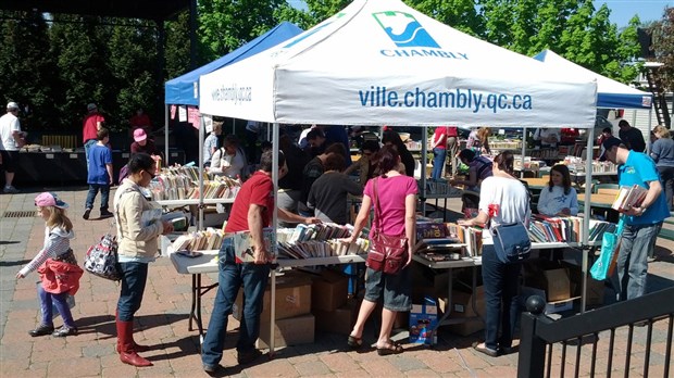 Des livres en vente à des prix dérisoires à Chambly