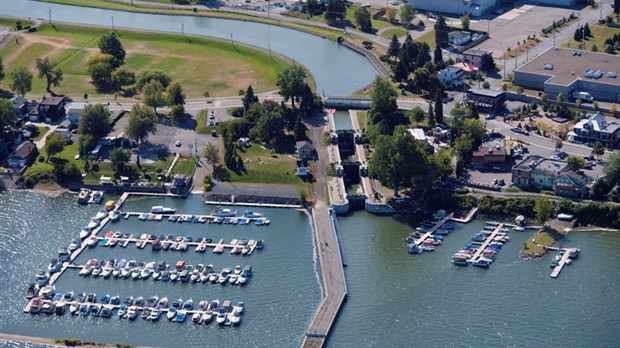 Travaux aux déversoirs nos 4 et 5 au Lieu historique national du Canal-de-Chambly 