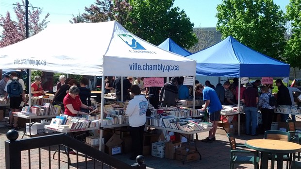 Bibliothèque municipale de Chambly : Vente de livres usagés le 13 mai