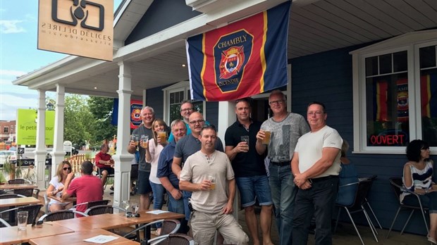 Une bière nommée en l’honneur des pompiers de Chambly