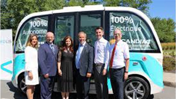 Une première navette autonome électrique sur voie publique au Canada