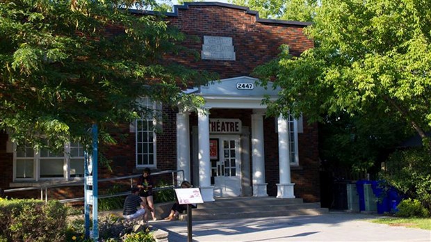 Le Café-Théâtre de Chambly vous présente... Théâtralement délirant