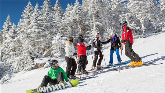 Un Noël blanc vous attend dans les stations de ski du Québec