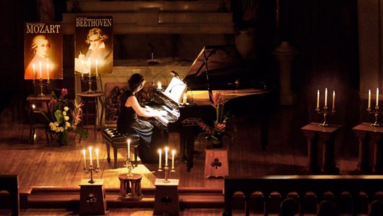Les grands classiques de Mozart et Beethoven interprétés sous les chandelles le 16 novembre