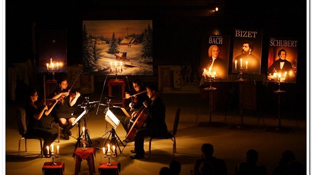 Sous les chandelles, un concert de Noël de l'ensemble Ambitus