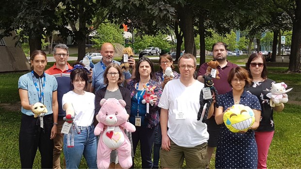 21 peluches pour les milliers d'enfants confiés à la DPJ annuellement 