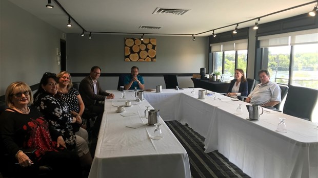 Le chef du Bloc Québécois à la rencontre des élus  de la région de Beloeil-Chambly
