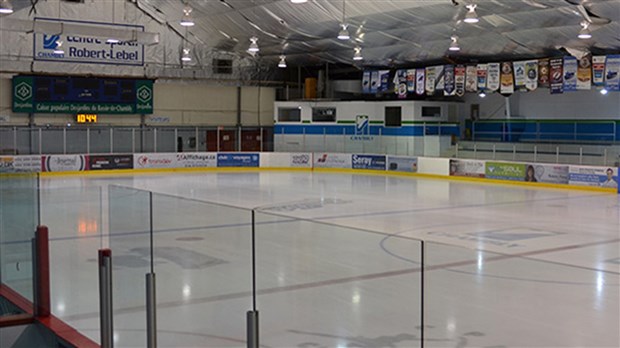 La Ville de Chambly officialise la fin des travaux du Centre sportif Robert-Lebel 