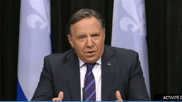 Fermeture prolongée des écoles durant les Fêtes : aucune décision n’a été prise dit Legault
