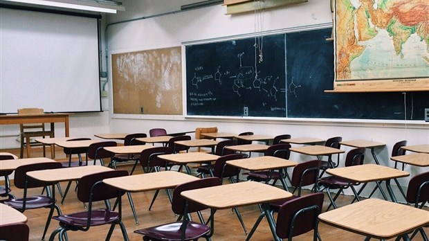 Le seul critère pour réouvrir les écoles sera la santé, dit François Legault