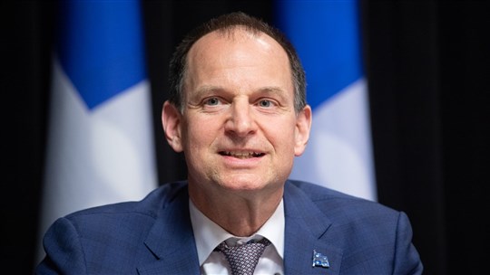 Un déficit historique de 14,9 G$ pour le Québec