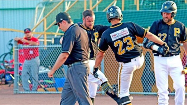 Baseball: les Pirates de Saint-Jean-sur-Richelieu l'emportent sur les Brewers