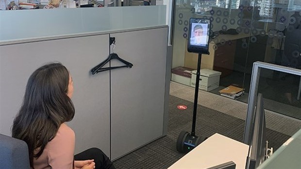 Recrutement universitaire: des robots ont fait visité la firme Raymond Chabot Grant Thornton