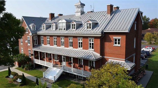 Réouverture des bâtiments municipaux et des services à la population à Chambly