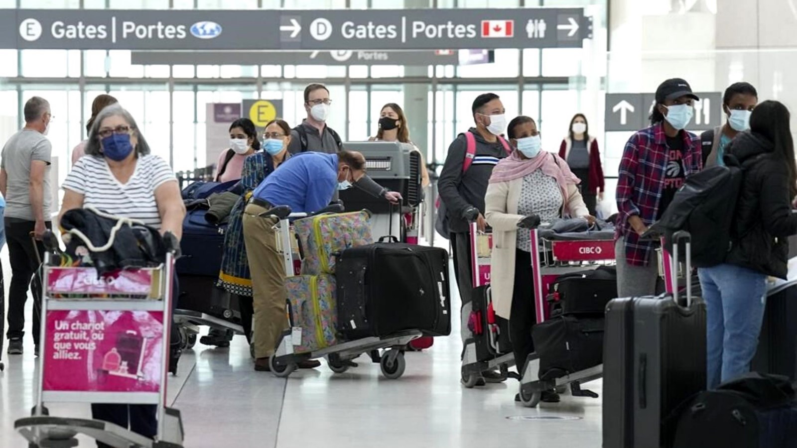 La reprise des voyages et les mesures sanitaires ne font pas bon ménage aux aéroports