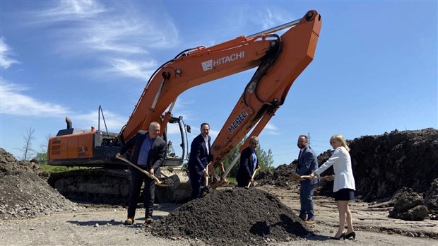 Début des travaux de la maison des aînés et alternative de Carignan