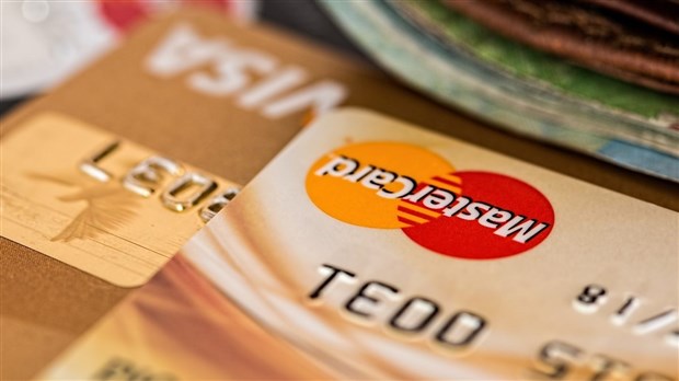 Cartes de crédit : le paiement minimum du solde augmentera à partir du 1er août 