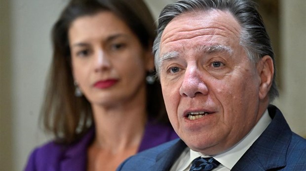 La CAQ en tête des intentions de vote, le PQ deuxième, suggère un sondage Léger