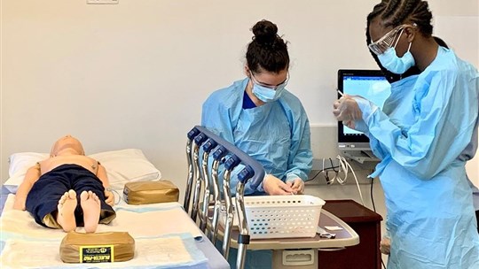 Encore plus de candidates passent leur tour à l'examen de l'Ordre des infirmières