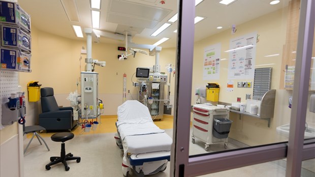 Étude de l'IRIS: Québec pourrait récupérer 10 G$ en santé avec une réforme du FSS