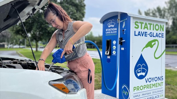 Des stations de remplissage de lave-glace pour réduire le plastique