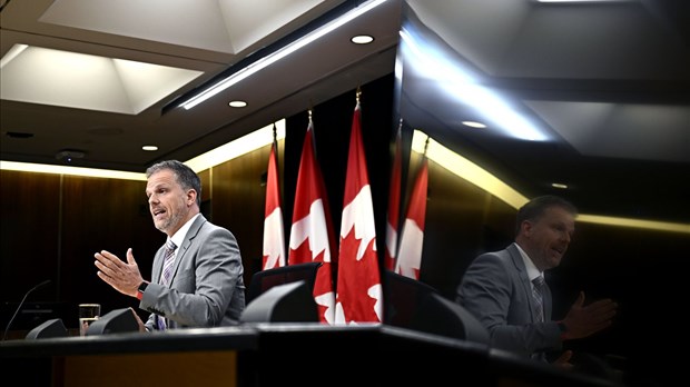 Le ministre Mark Holland fournira une mise à jour sur le programme de soins dentaires