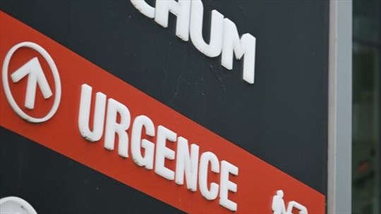 La situation dans les urgences semble se stabiliser, mais reste critique