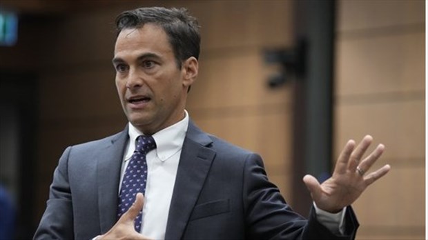 Alerte: le DPB prévoit une forte hausse du déficit, à 68,5 milliards $