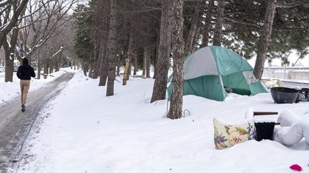 L'UMQ demande à Québec de faire de l'itinérance une priorité nationale